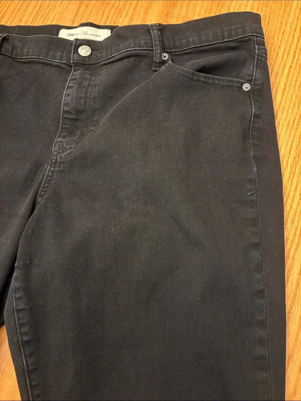 Women’s Gap 1969 Real Straight Leg Jeans - Black